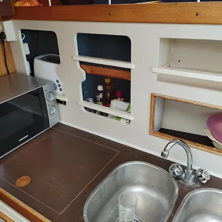 Zeebra - Jeanneau Espace 1000 Sailboat * Lisbon
