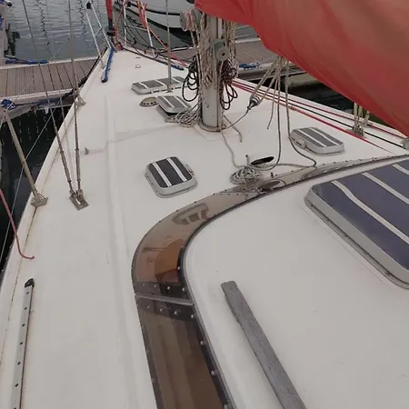 Zeebra - Jeanneau Espace 1000 Sailboat * Lisbon